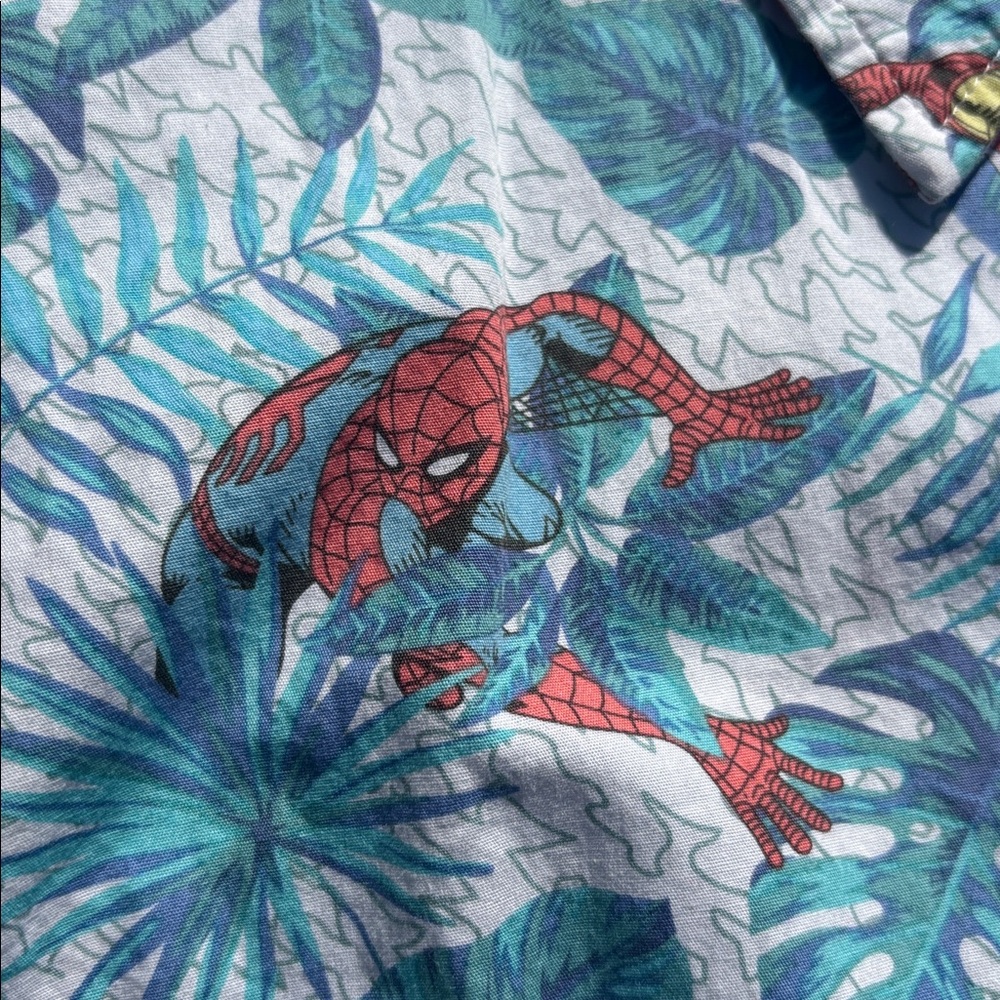 Marvel Blue Floral Men's Shirt - Picture 4 of 8